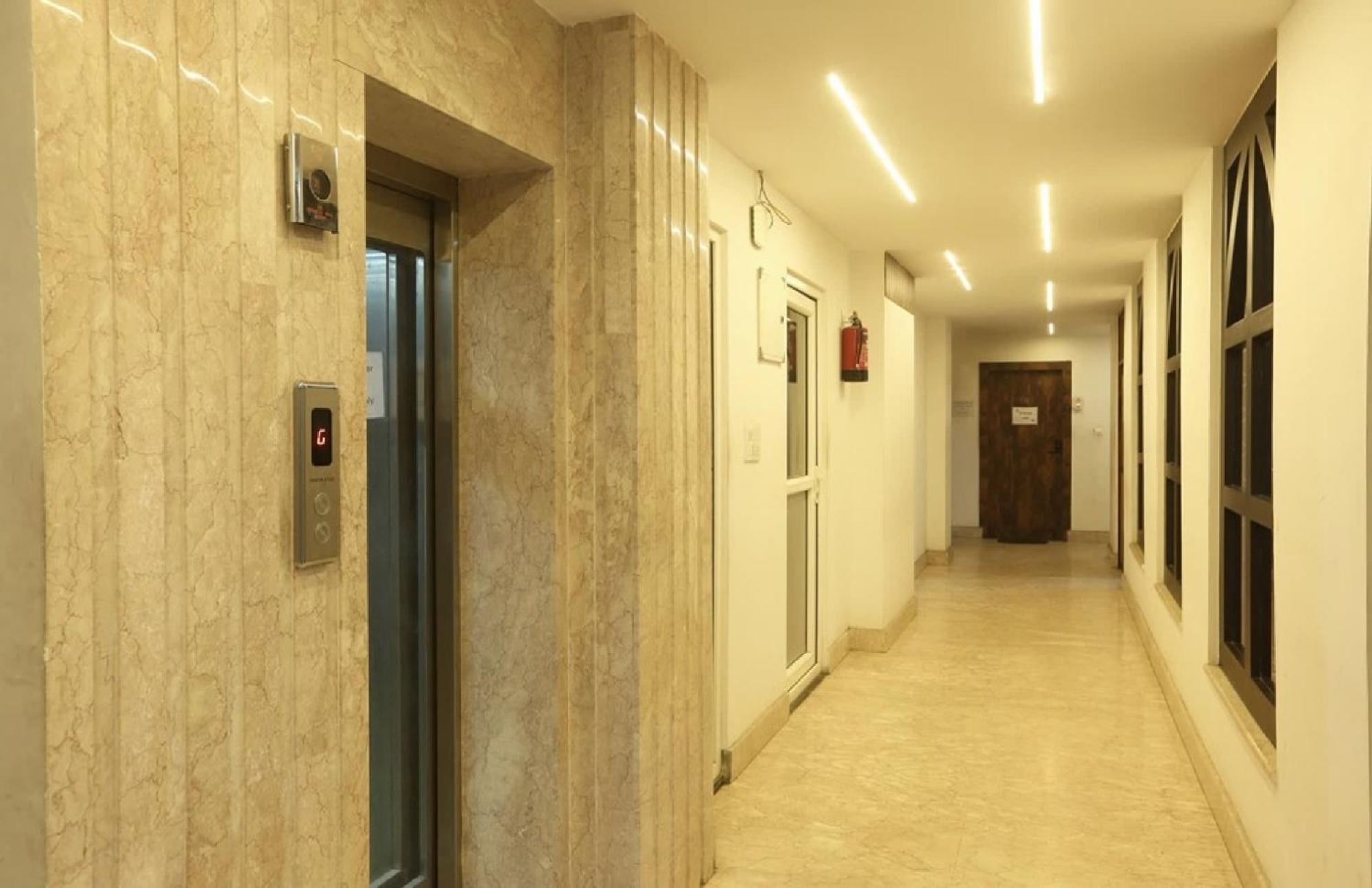 Aerostay Igi Delhi Airport Hotel New Delhi